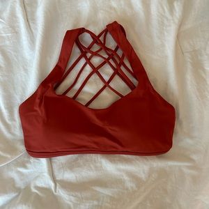 Lululemon Free To Be Wild Bra - Cayenne - size 4
